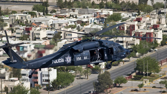 Tội phạm bắn rơi trực thăng cảnh sát Mexico, 4 người thiệt mạng ảnh 1
