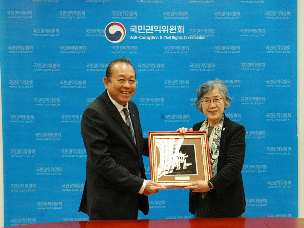 Phó Thủ tướng Trương Hòa Bình hội kiến Chủ tịch Quốc hội Hàn Quốc ảnh 3