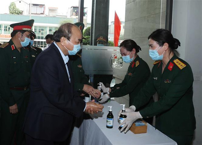 Thủ tướng: Lực lượng Quân đội quên mình chăm sóc người được cách ly ảnh 1