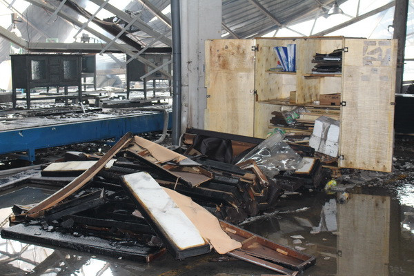 Vụ cháy kho hàng ở Bình Dương: Cứu được số tài sản 120 tỷ đồng ảnh 1