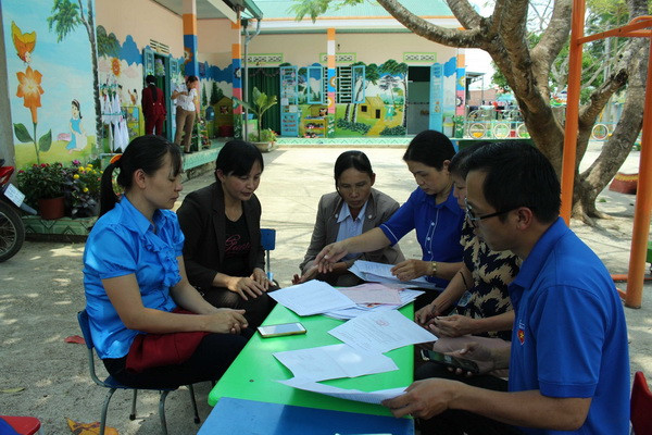 Lâm Đồng sẽ giải quyết có tình, có lý vụ truy thu tiền phụ cấp chi sai ảnh 1