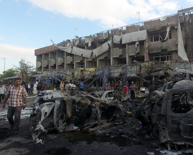 Iraq: Bom tiếp tục nổ ở Baghdad, gần 100 người thương vong ảnh 1