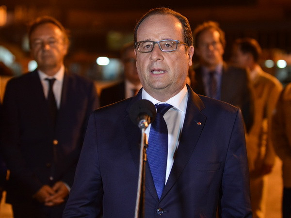 Báo chí Pháp đánh giá cao chuyến thăm Cuba của Tổng thống Pháp ảnh 1