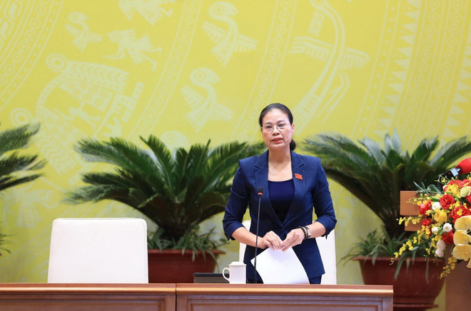 Gam doc so TB-XH Ha Noi Bach Lien Huong.jpg