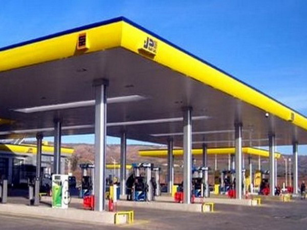 Algeria sẽ dừng nhập khẩu nhiên liệu diesel vào năm 2015 ảnh 1