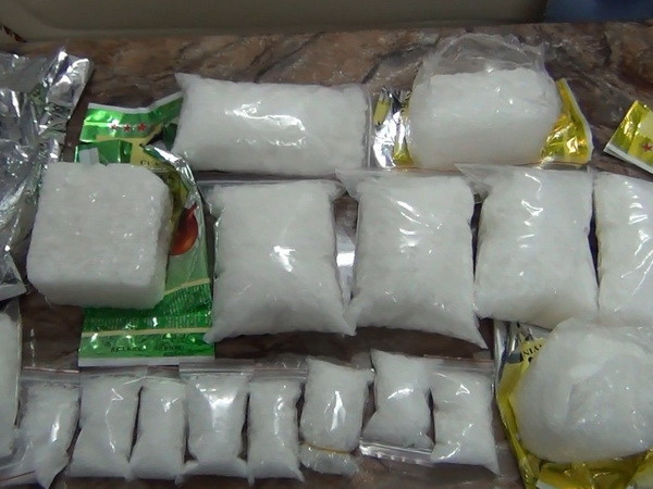 Phát hiện đối tượng vận chuyển lượng lớn ma túy đá từ Lào về Việt Nam ảnh 1