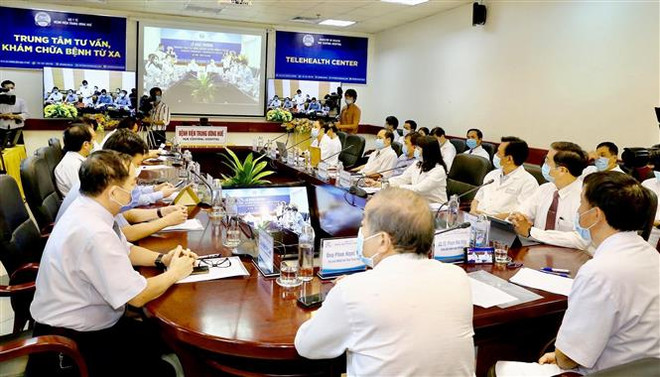 Bệnh viện TW Huế khai trương Trung tâm tư vấn khám chữa bệnh từ xa ảnh 2