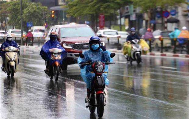 (Ảnh minh họa: TTXVN) Vùng áp thấp đi vào Biển Đông, có khả năng mạnh thêm ảnh 1