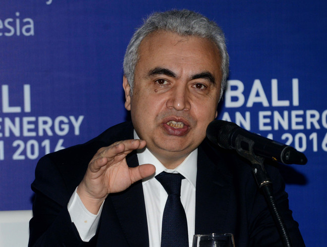 IEA cảnh báo thế giới ngày càng phụ thuộc vào dầu mỏ từ Trung Đông ảnh 1