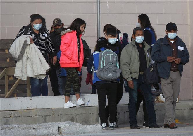 Tòa án Mỹ từ chối cấp quy chế thường trú cho người nhập cảnh trái phép ảnh 1