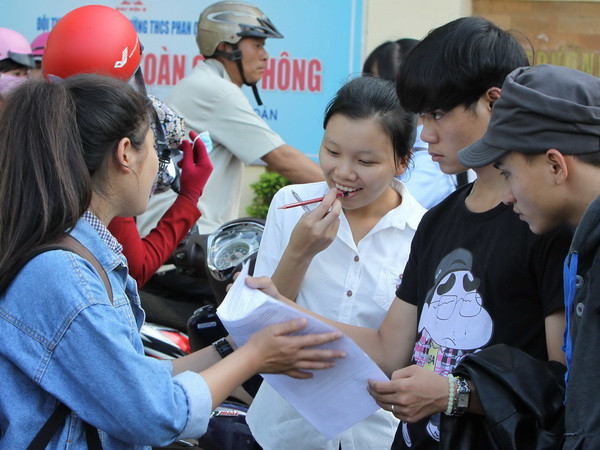 Thí sinh đăng ký dự thi THPT và xét tuyển đại học từ 1-20/4 tới ảnh 1