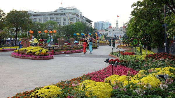 TP.HCM sẽ chỉnh trang không gian cảnh quan trục đường Nguyễn Huệ ảnh 1