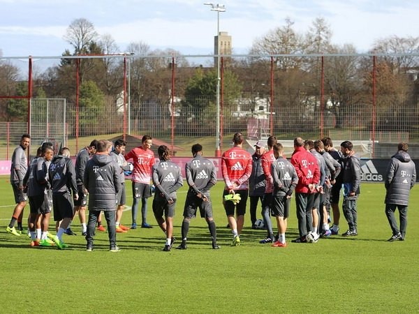 Phong độ hủy diệt của Bayern Munich: Bốn lý do và một giấc mơ ảnh 5