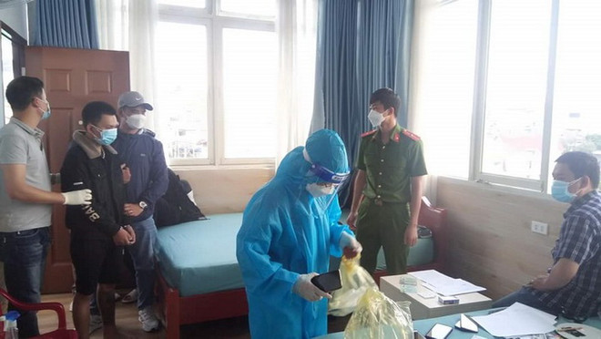 Lâm Đồng: Bắt quả tang nhóm thanh niên sử dụng ma túy và đem theo súng ảnh 1