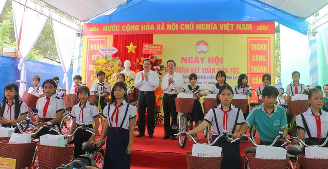 ttxvn_phan dinh trac an giang (2).jpg