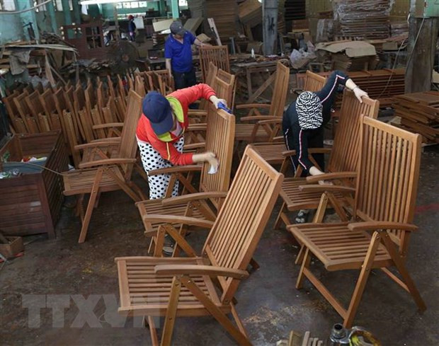 Số dự án đầu tư trực tiếp nước ngoài vào ngành gỗ giảm 36% ảnh 2
