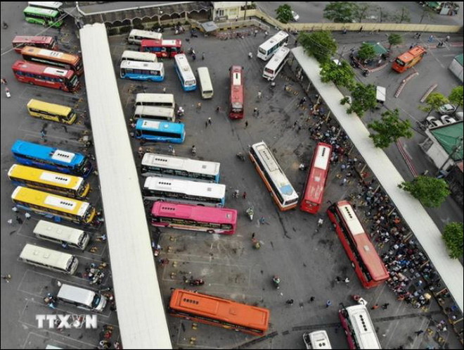 flycam giao thông ha noi.JPG