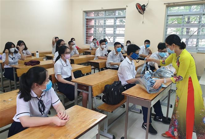 Các trường ở TP.HCM hướng dẫn học sinh phòng, chống dịch COVID-19 ảnh 3