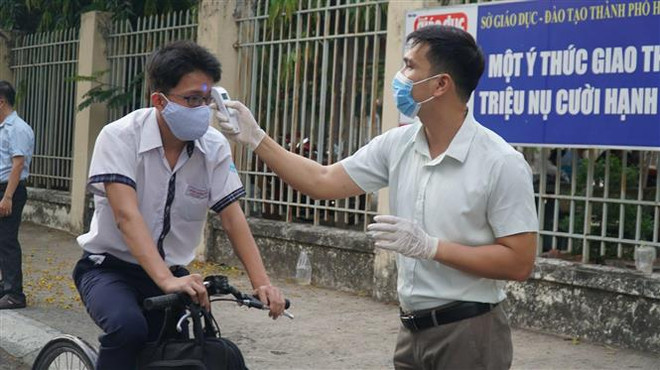 Các trường ở TP.HCM hướng dẫn học sinh phòng, chống dịch COVID-19 ảnh 1