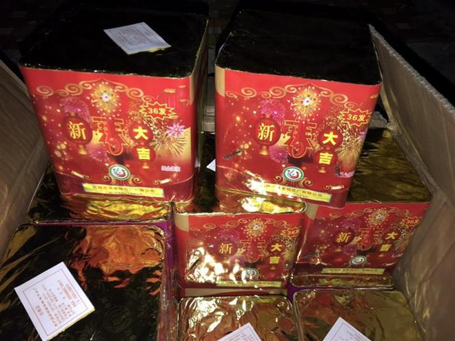 Đắk Lắk: Phát hiện xe khách vận chuyển 120kg pháo lậu ảnh 1