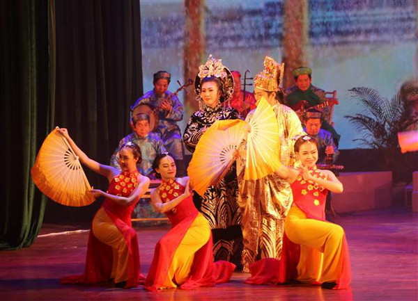 Kỷ niệm 99 năm ra đời bản 'Dạ cổ hoài lang' và Lễ Giỗ tổ Cổ nhạc ảnh 1