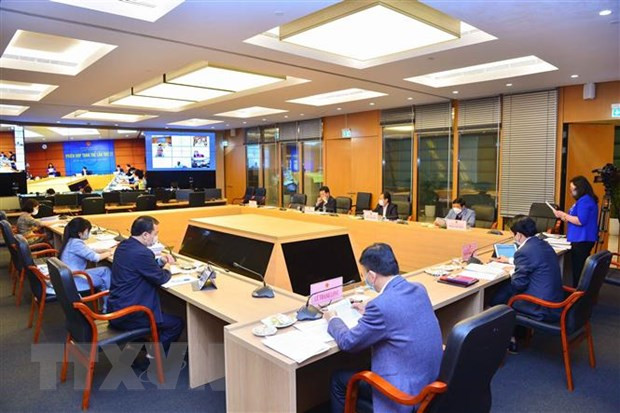 Phiên họp toàn thể lần thứ 32 Ủy ban Pháp luật của Quốc hội ảnh 1