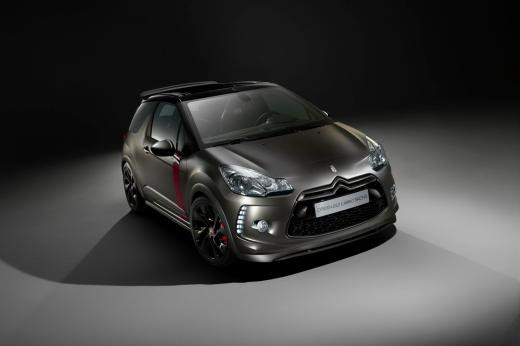 Citroen tiết lộ thêm thông tin về mẫu DS3 Racing Cabrio ảnh 1