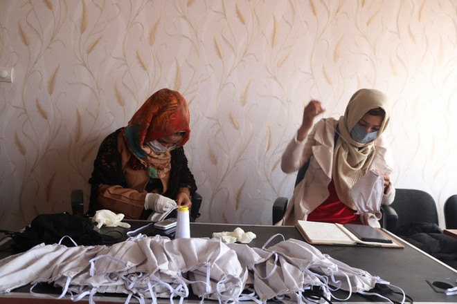 Biểu tình biến thành bạo lực ở Afghanistan khiến 26 người thương vong ảnh 1