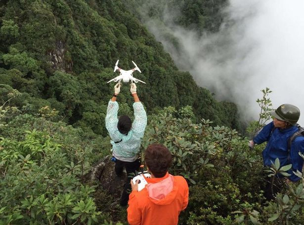 Bạn bè, thầy cũ đau đớn trước tin du khách Anh tử nạn ở Fansipan ảnh 2