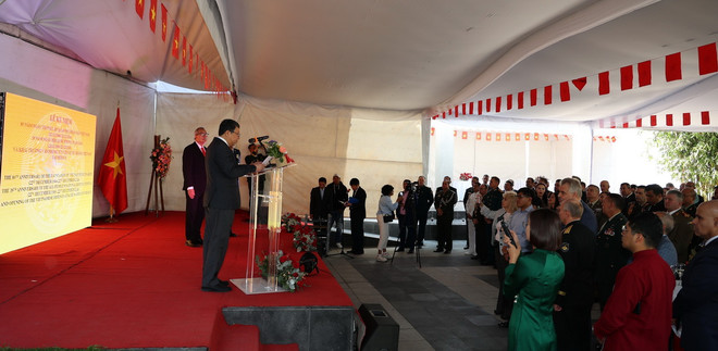 ttxvn_dai su VN tai Mexico Nguyen Van Hai.jpg