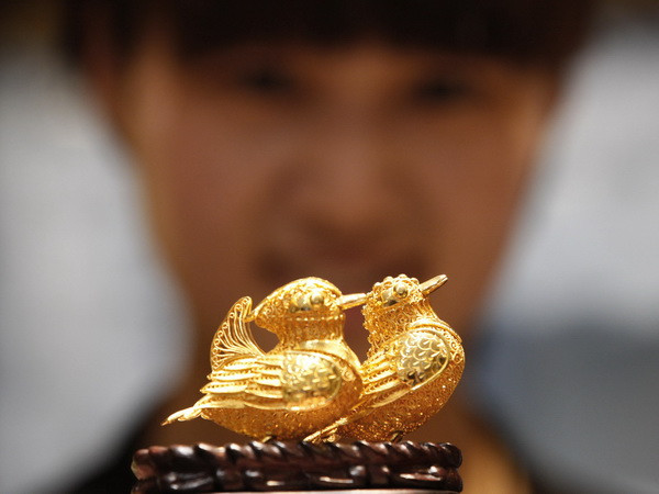 Giá vàng vẫn gần mức cao nhất trong bốn tháng ảnh 1