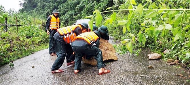 Quảng Bình chủ động các phương án khắc phục hậu quả bão số 4 ảnh 2