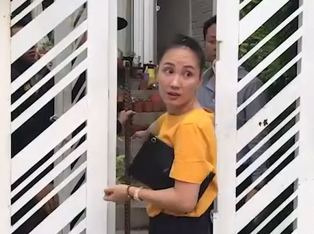 Bắt giữ đối tượng bị truy nã về tội xâm phạm chỗ ở của người khác ảnh 1