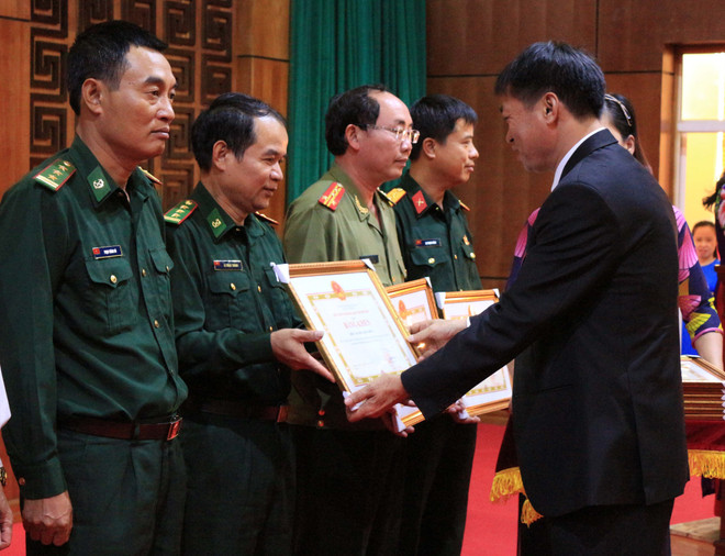 Hợp tác quốc phòng thắt chặt quan hệ đoàn kết đặc biệt Việt-Lào ảnh 4