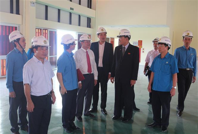 Đoàn đại biểu Tổng đồng minh chức nghiệp Triều Tiên thăm Dự án thiết chế Công đoàn tại Hà Nam. (Ảnh: Thanh Tuấn/TTXVN) Đoàn đại biểu Triều Tiên thăm Dự án Thiết chế Công đoàn tại Hà Nam ảnh 1