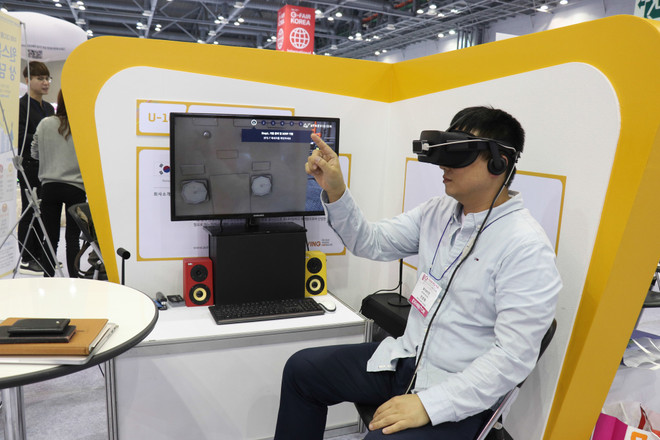 VietnamPlus trao giải cho startup xuất sắc tại hội chợ G-Fair 2019 ảnh 4