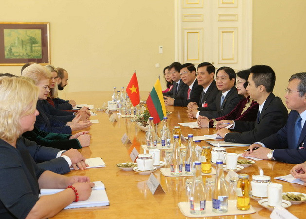 Việt Nam mong muốn thúc đẩy quan hệ hữu nghị truyền thống với Litva ảnh 2