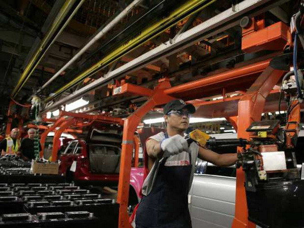 Hãng Ford sản xuất mẫu Edge thiết kế lại ở Toronto ảnh 1