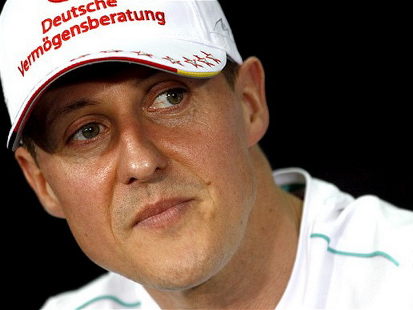 Tay đua Michael Schumacher tỉnh dậy sau 6 tháng hôn mê ảnh 1