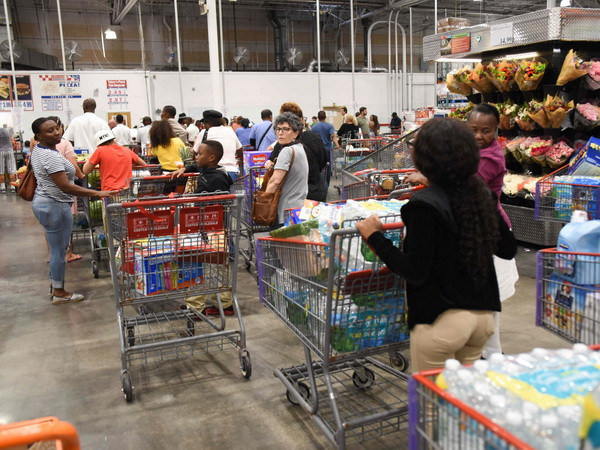 Mỹ ban bố tình trạng khẩn cấp đối phó với siêu bão Irma ảnh 1