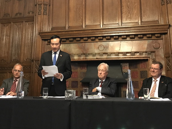 Đẩy mạnh giao lưu giữa các tổ chức phụ nữ, thanh niên Việt Nam-Anh ảnh 1