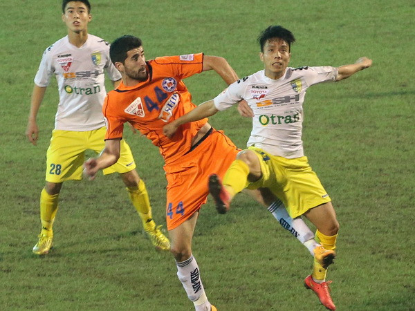 Thua trên sân Chi Lăng, Đồng Nai chôn chân ở đáy bảng ảnh 1