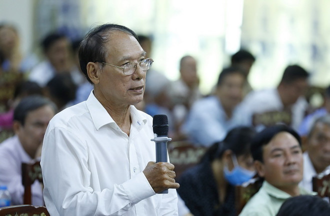 Ông Dương Văn Bé, cử tri quận Cái Răng phát biểu. (Ảnh: Dương Giang/TTXVN) Thủ tướng Phạm Minh Chính tiếp xúc cử tri thành phố Cần Thơ ảnh 5