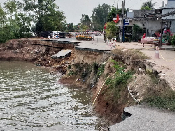 An Giang: Quốc lộ 91 qua xã Bình Mỹ tiếp tục sạt lở nghiêm trọng ảnh 1