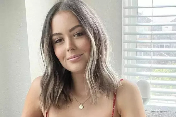 Mất công việc thu nhập cao vì khoe lương trên mạng xã hội TikTok ảnh 1