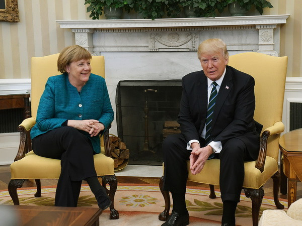 Tổng thống Mỹ Trump cáo buộc Đức "nợ" NATO những khoản tiền lớn ảnh 1