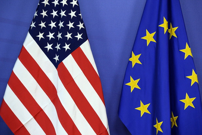 Mỹ, EU chỉ trích các quan điểm "sai lệch" liên quan đến TTIP ảnh 1