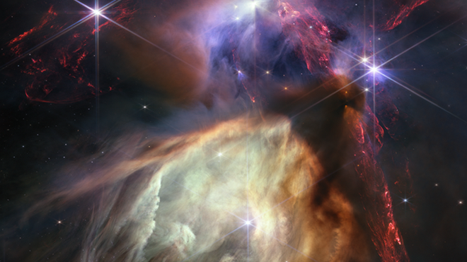 Quần thể mây Rho Ophiuchi, khu vực hình thành sao gần Trái đất nhất - được chụp bởi Kính viễn vọng Không gian James Webb. (Nguồn: NASA) Kính viễn vọng James Webb kỷ niệm sinh nhật đầu tiên với hình ảnh mới ảnh 1