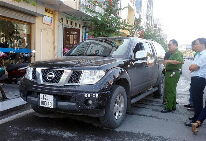 Điều tra vụ đập cửa kính ôtô lấy trộm 3,5 tỷ đồng trước ngân hàng ảnh 1