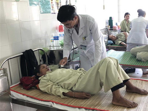 Sức khỏe của 5 người bị ngộ độc nấm rừng cơ bản hồi phục ảnh 1